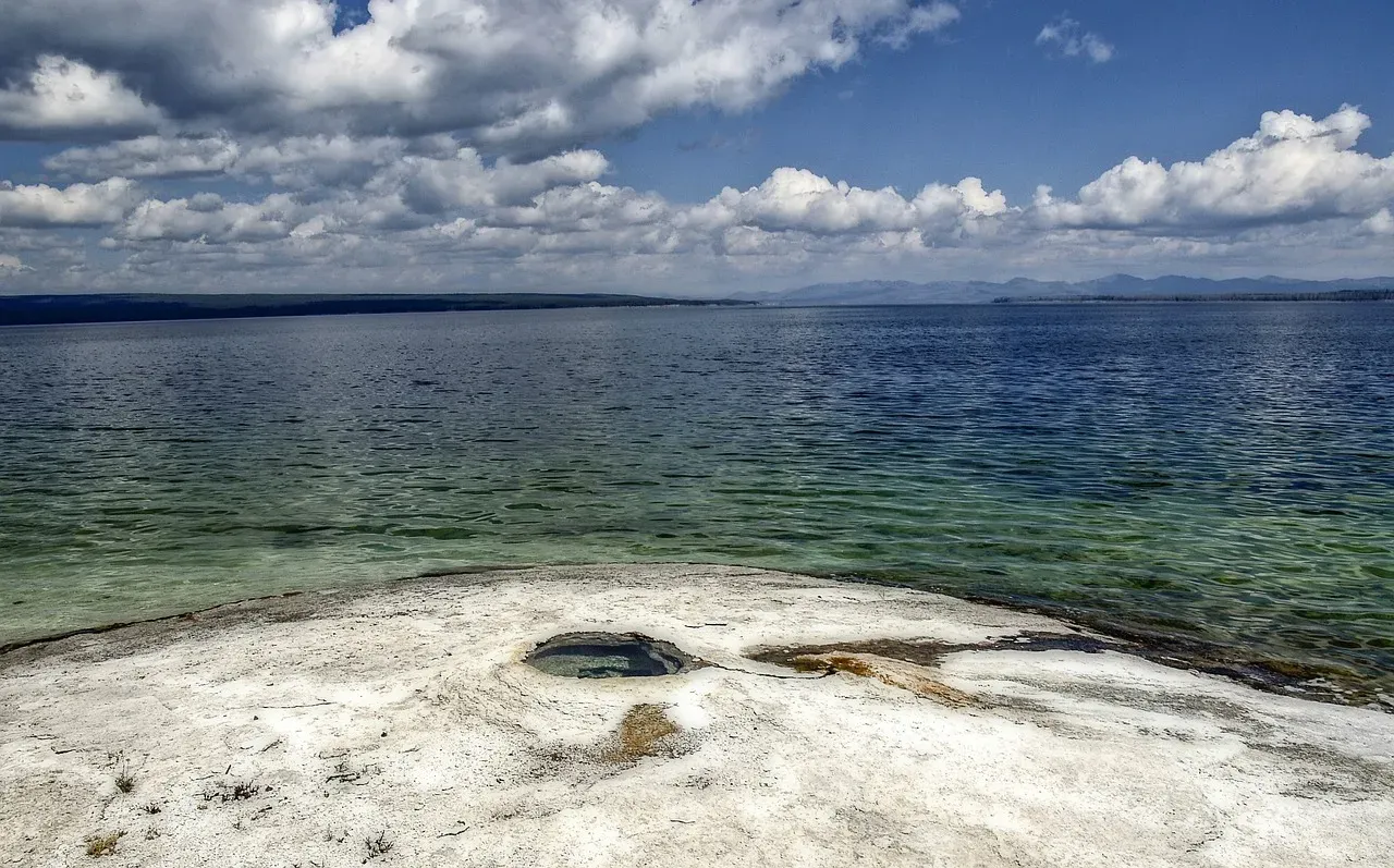 Yellowstone Lake