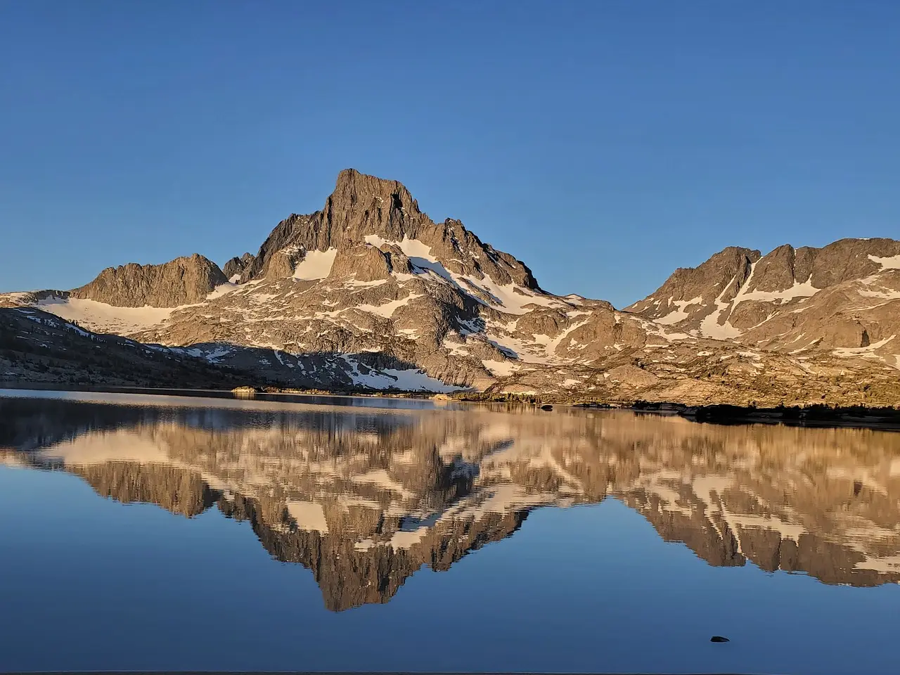 Explore the John Muir Trail